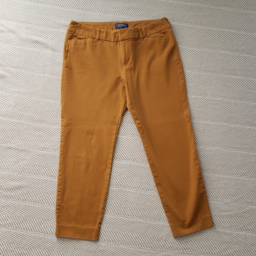 Pixie stretch,  gold/mustard/camel color